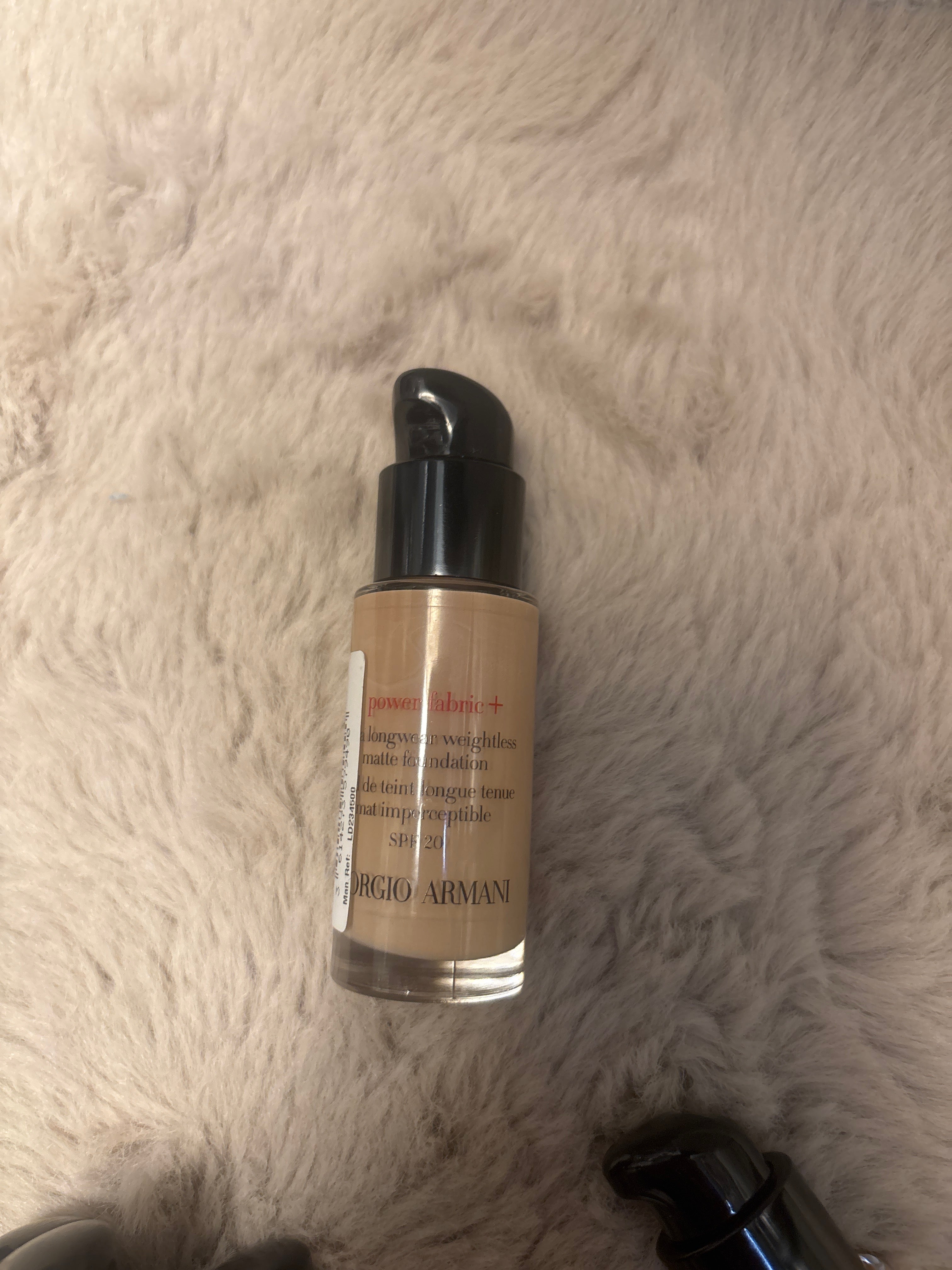 Armani Fundation Nr3,5