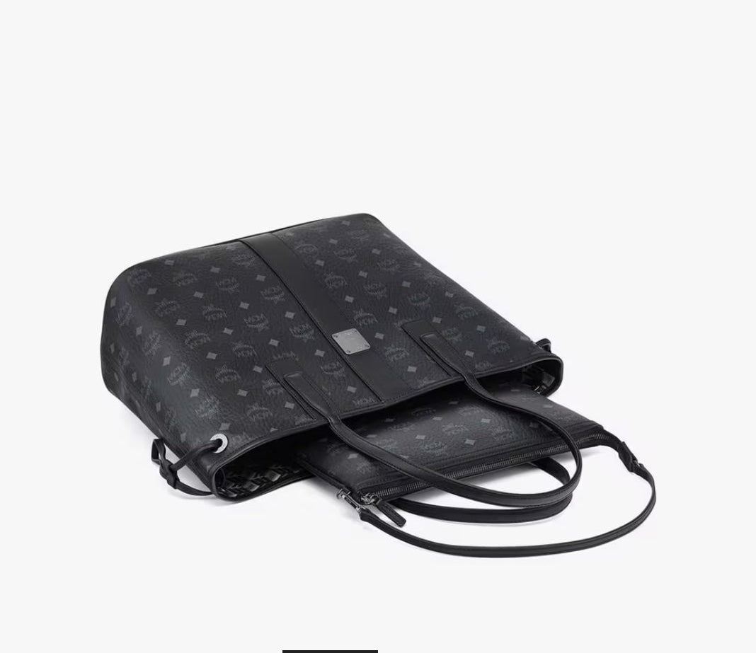 Mcm liz Shopper in Visetos Black