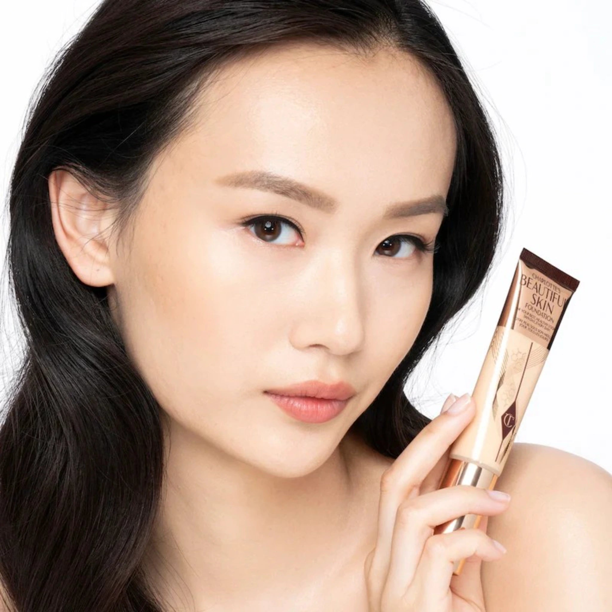 Charlotte Tilbury Beautiful Skin Foundation Nr 2 Warm