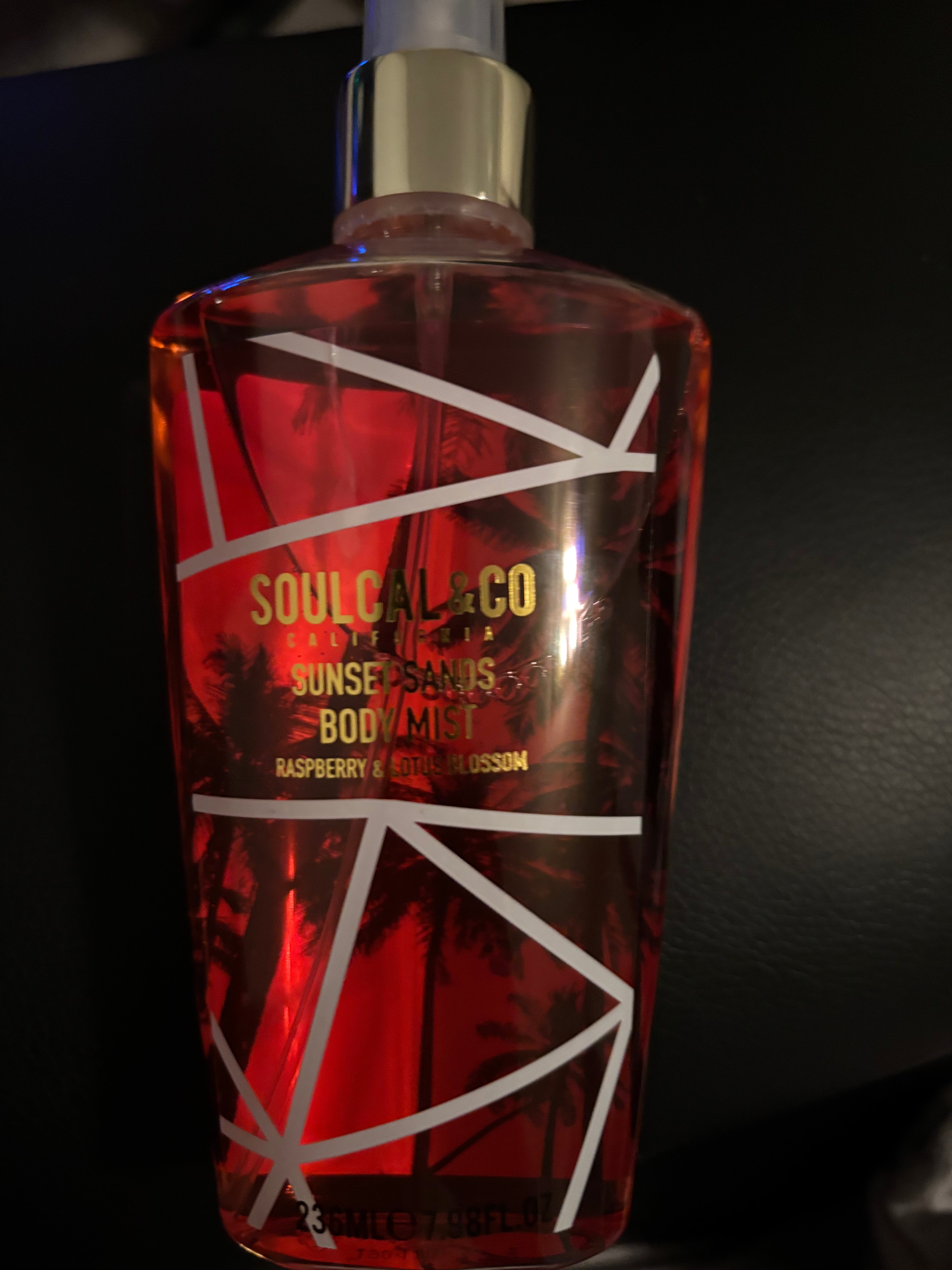 Soulcal & Co Sunset Sands Body Mist Raspberry &Lotus Blossom 236ml