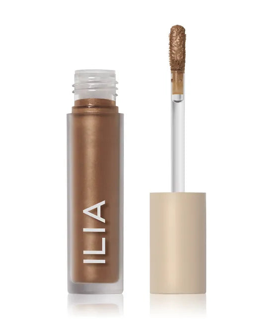 Liquid Powder Chromatic Eye Tint ILIA  Sheen