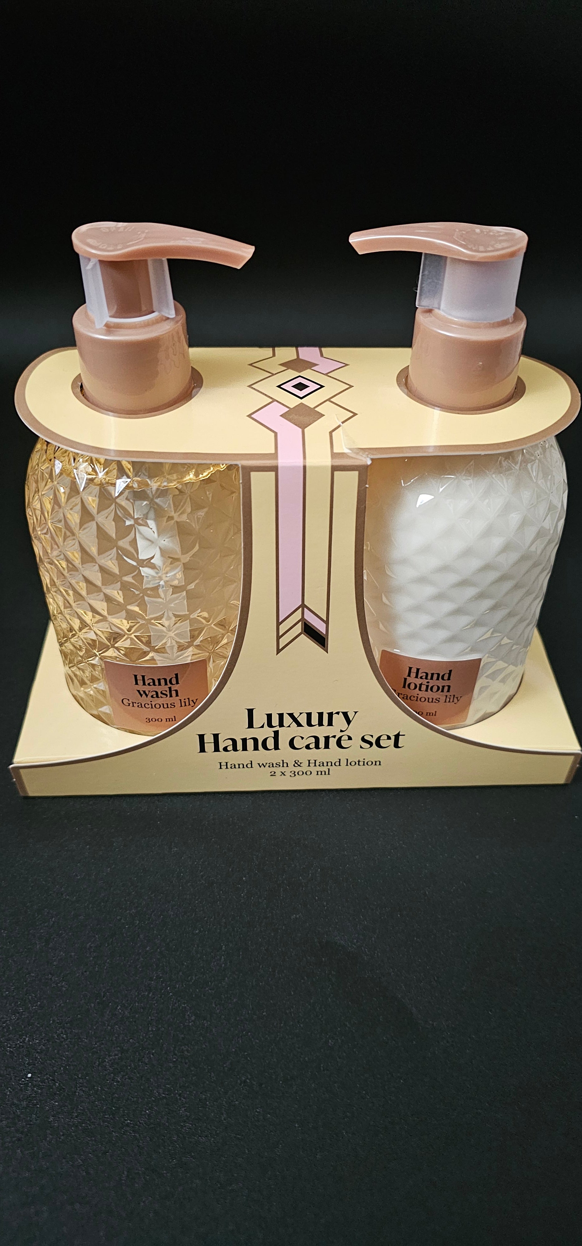 Luxury Hand & Care Set 2 × 300 ml